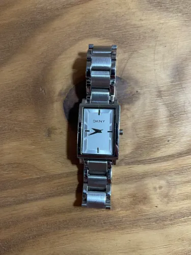 Relógio DKNY ny-4601 5atm