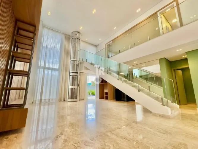 Casa com 3 Suites, 320 m² - para LOCAÇÃO - Cidade Santos Dumont - Jundiai