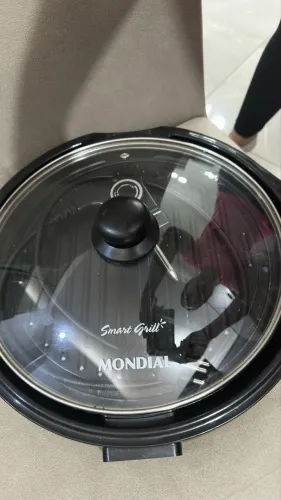 GRILL REDONDO MONDIAL 127v