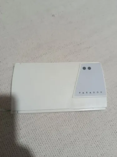 central de alarme Paradox modelo 636