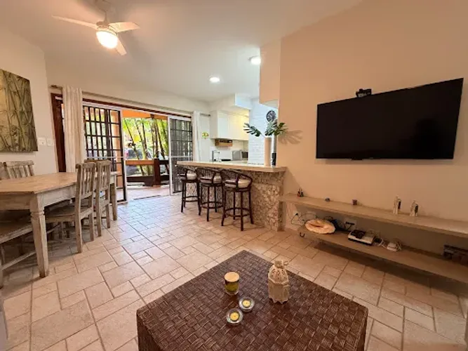 Casa no Flat Village em Maresias | 3 dormitórios | 3 banheiros | Escritura Definitiva