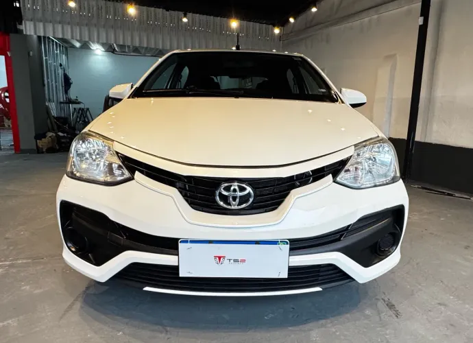 Toyota Etios X 1.3 Flex 16V 5P Mec. 2018