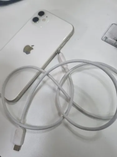 Vende-se celular ? iPhone 11