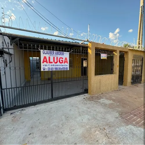 Aluga uma casa no Bairro Tiradentes