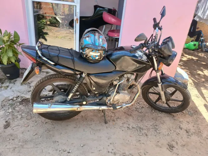 Titan 150 ano 2005 