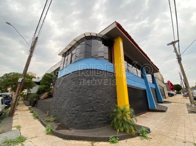 Casa comercial com 4 dormitórios no bairro Jardim Palma Travassos
