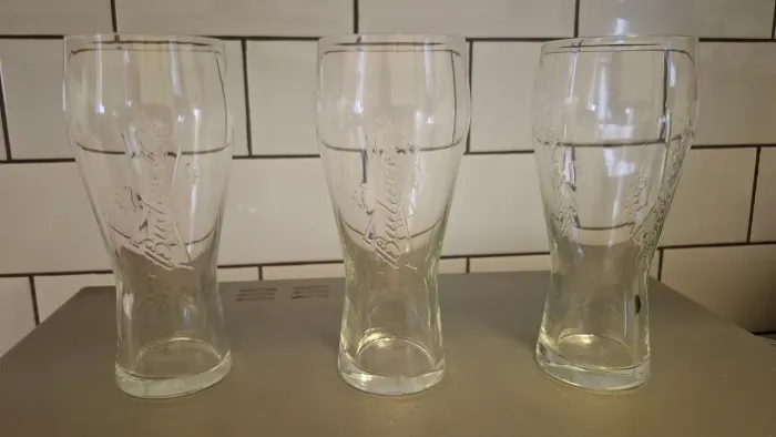 Kit bar - Tulipas, copos e taça.