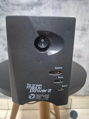 Nobreak BMI 700va com Bateria Nova