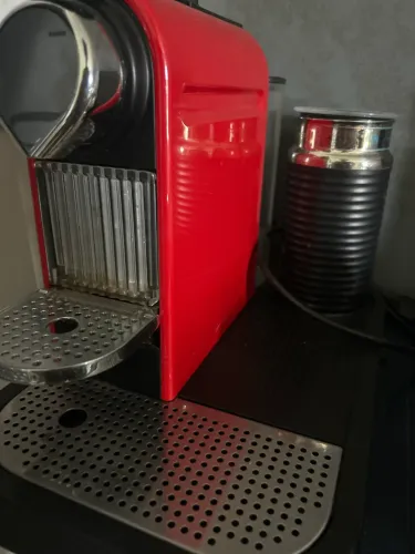 CAFETEIRA NESPRESSO
