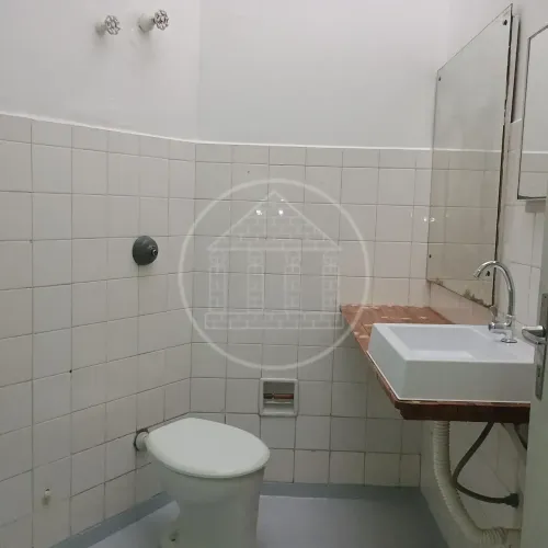 Sobrado para locação na Cidade Monções