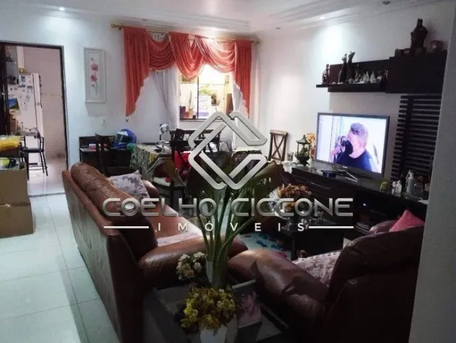 Sobrado com 3 dormitórios, 1 suíte, 3 banheiros ao total à Venda, 164m² por R$797.000,00