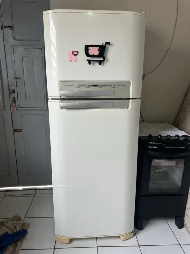 GELADEIRA FROST FREE