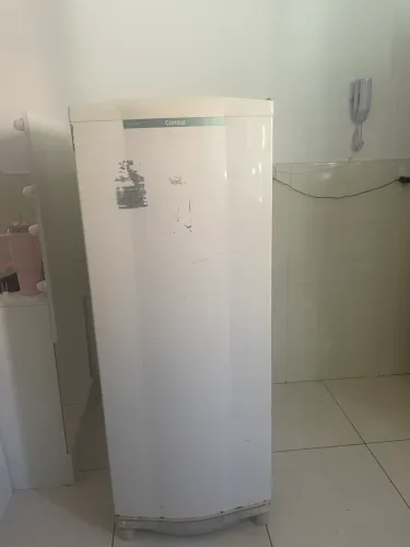 Geladeira com defeito
