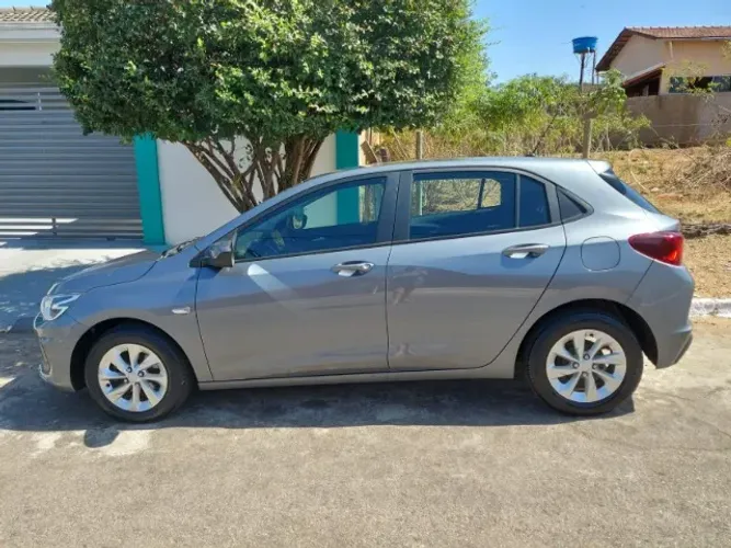 Chevrolet Onix Hatch LT 1.0 12V Flex Mec. 4P 2022