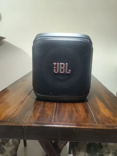 Caixa JBL