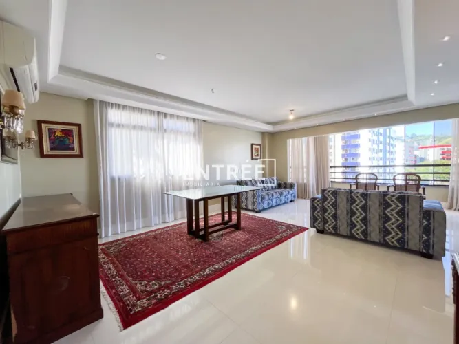 Apartamento 3 Quartos (sendo 2 Suítes) e 2 Vagas com HB - Centro