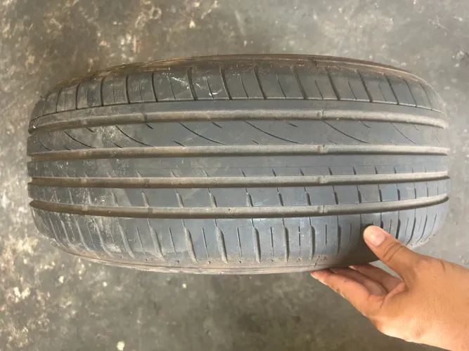 Pneu 205/55/16
