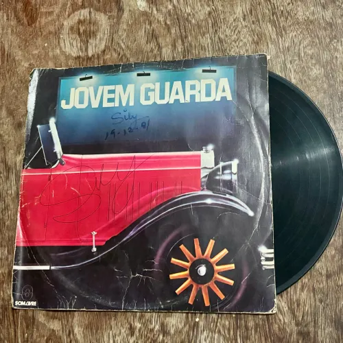 Disco de vinil Jovem Guarda (Volume Um), uma coletânea nacional lançada em 1981