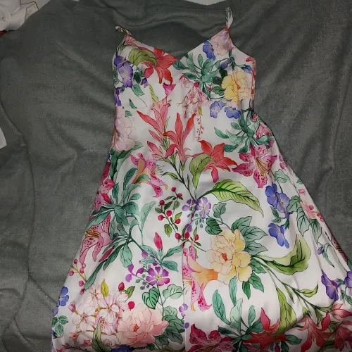 Roupas usadas a partir de 5 reais