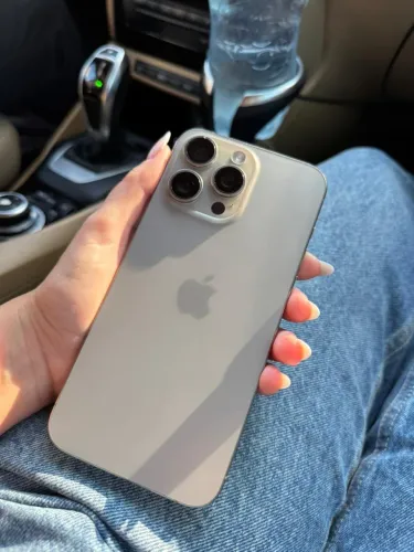 iPhone 15 pro max 256gb 