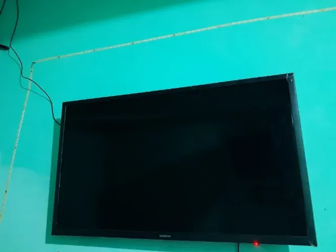 Tv Samsug, 32 Polegadas Nova