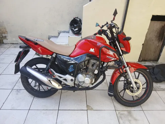 Vende-se moto Honda fan160