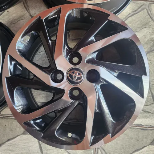 RODAS TOYOTA YARIS ARO 15 4X100 ORIGINAIS
