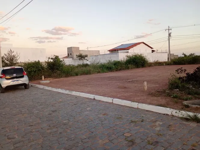 TERRENO À VENDA - BAIRRO COLORADO