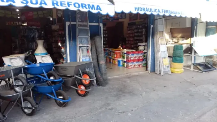 VENDO LOJA DE MATERIAL DE CONSTRUÇÃO EM DIAS D'AVILA