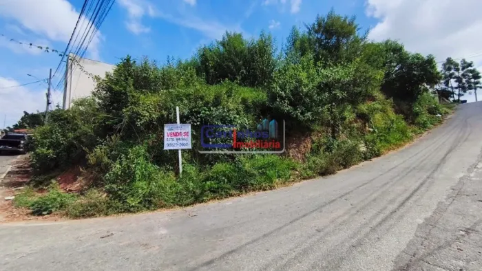Lote à venda no Jardim Vila Rica