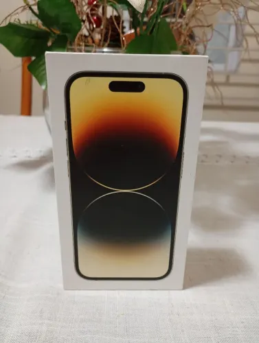 iPhone 14 Pró Gold 128 GB R$ 3.700