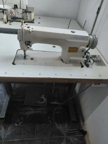 Máquinas de costura industrial