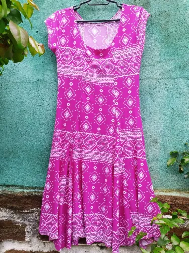 Vestido feminino de verão viscolycra malha geladinha Tam P semi novo brechó desapego