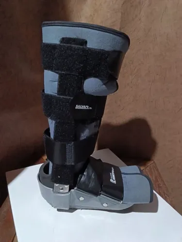 Bota mobilizadora , bilateral tamanho P salvape