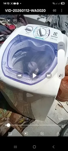 Maquina de lavar 8k .toda boa..entrego ..leia