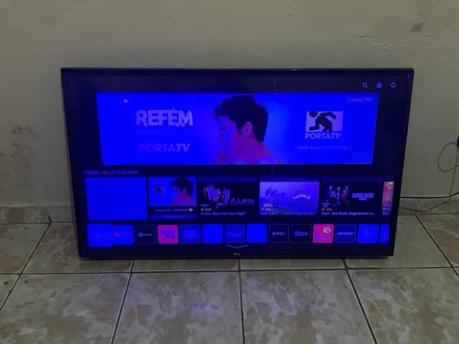 Vendo TV LG smart 43 polegada