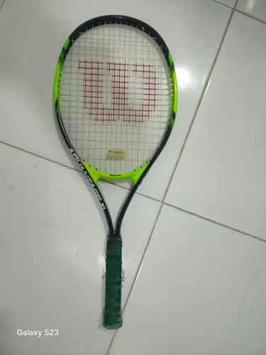 Raquete de Tênis