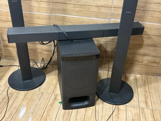 Som SoundBar Home Theater