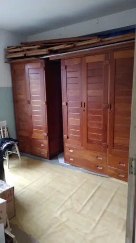 Família em mudança vende...