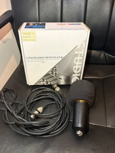 Microfone Condensador BM-800 na caixa, pouco uso!