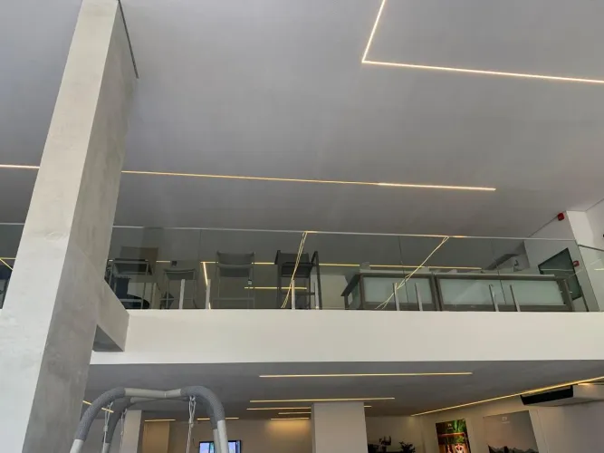 Perfil de led da loja toda - retirar em Balneário Camboriu