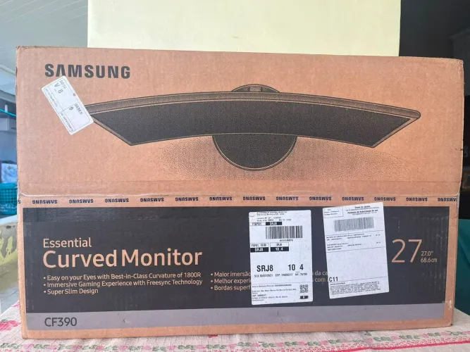 MONITOR SAMSUNG CURVO 27? - NOVO E LACRADO