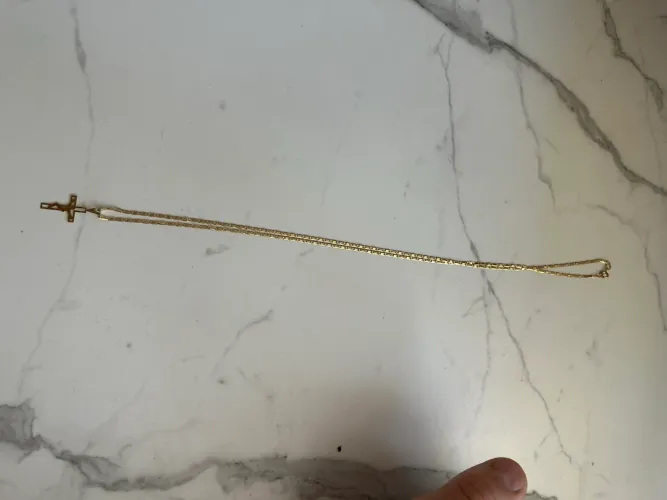 Corrente de ouro + pingente (5g)
