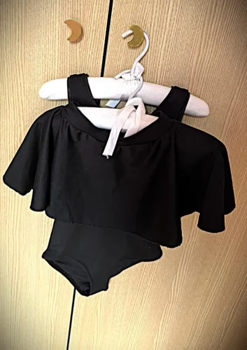 Cojunto de Colant e saia bailarina decathlon - tamanho 6