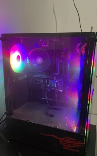 PC GAMER AMD RYZEN  5 5600GT - 16Gb DDR4 - SSD 480GB - Radeon Vega 7