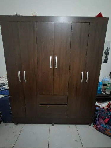 VENDO GUARDA-ROUPA DE CASAL (PEQUENO)