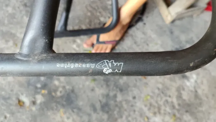 Protetor de carenagem da XRE 300