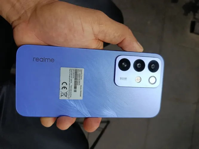 Realme C85