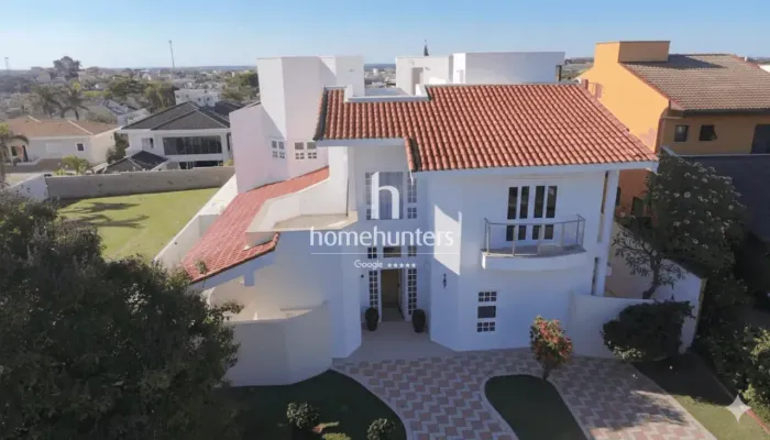 Casa mobiliada para alugar com 6 suítes e piscina no Alphaville Campinas