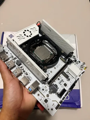 Kit Xeon branco, 2650v3 + placa mãe + 16GB ram 2x8 3200mhz (novo)